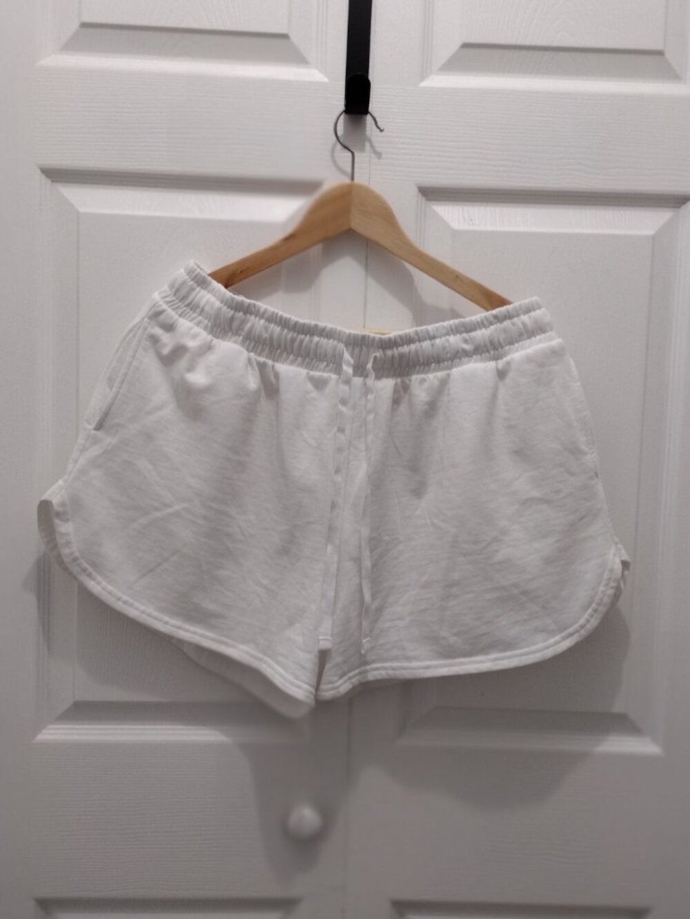 Rebel Sky White Sweat Shorts XL Drawstring Lounge Shorts Soft Casual Athleisure - Picture 3 of 7